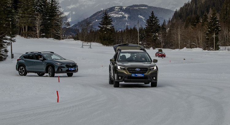 Galeriebild zu Autohaus Löhnert Ice Experience 2024-8